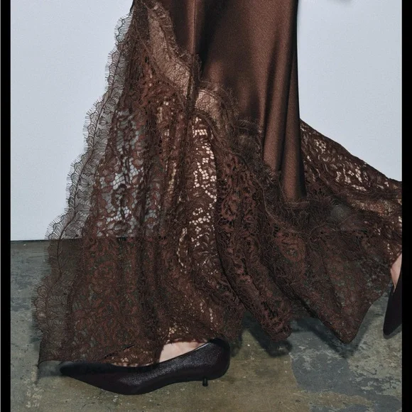 ZARA ZW COLLECTION SATIN EFFECT BROWN LACE SKIRT | ref no. 5919/212/700 - Picture 7 of 14